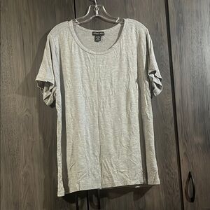 Gray SoHo Lady Gray Shirt Size 2X
